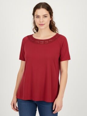 Dress Barn red sweater light weight short sleeve size Large rayon nylon crochet